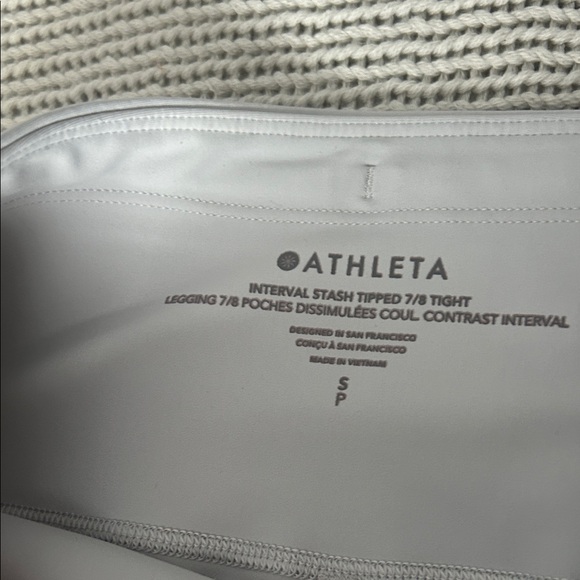 Athleta Women’s Light Gray Leggings - Picture 2 of 6